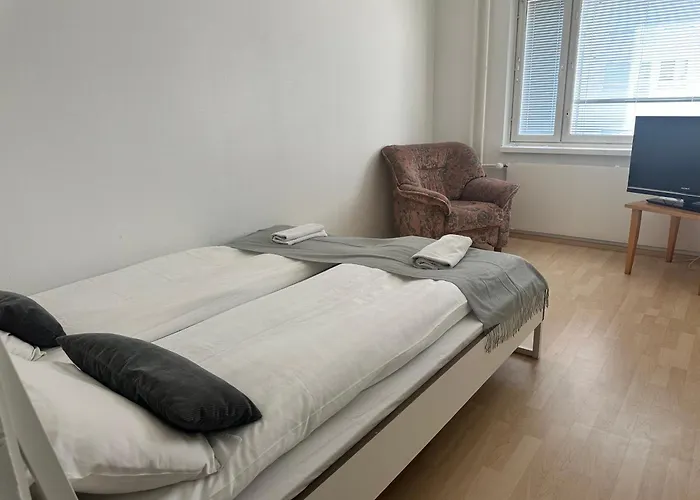 Jojames Guest Πανσιόν *